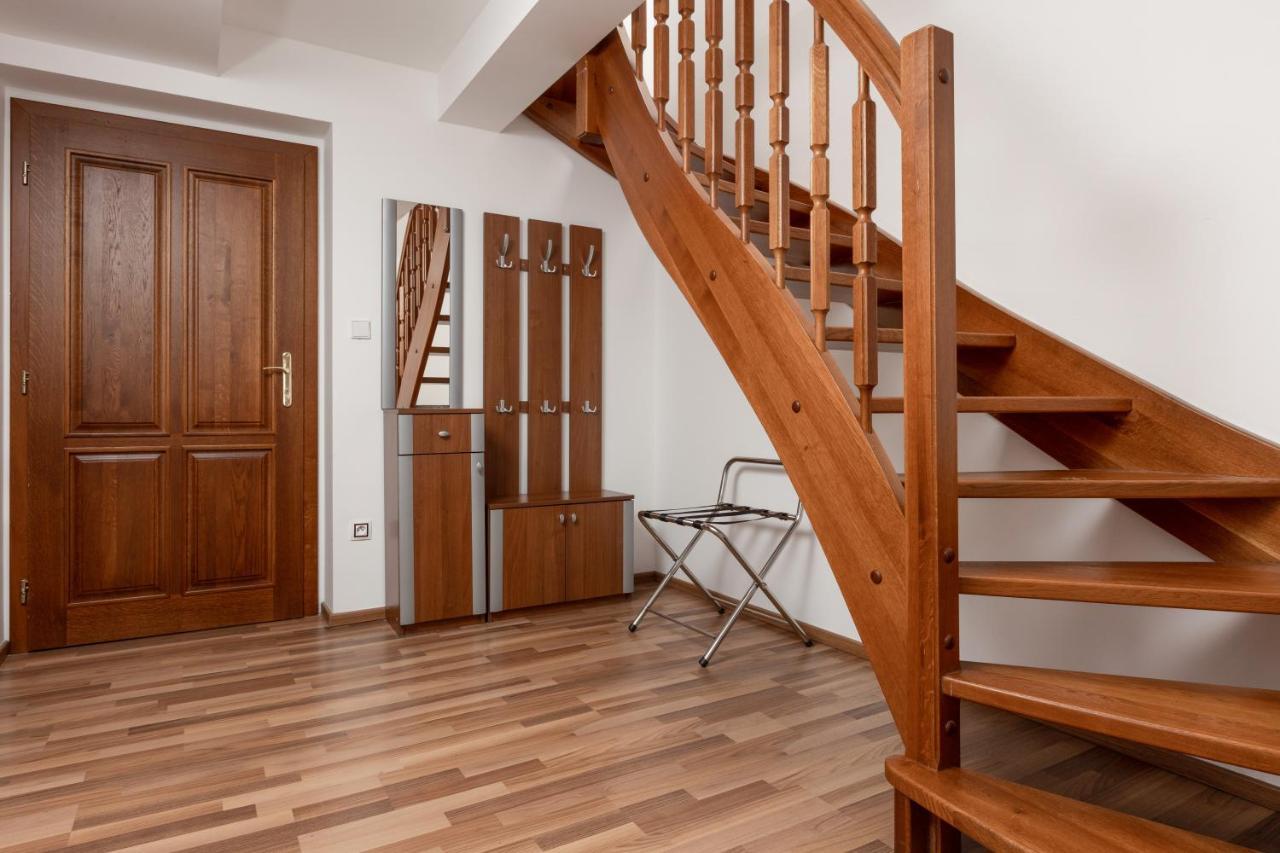 Villa Dino Mariánské Lázně Εξωτερικό φωτογραφία