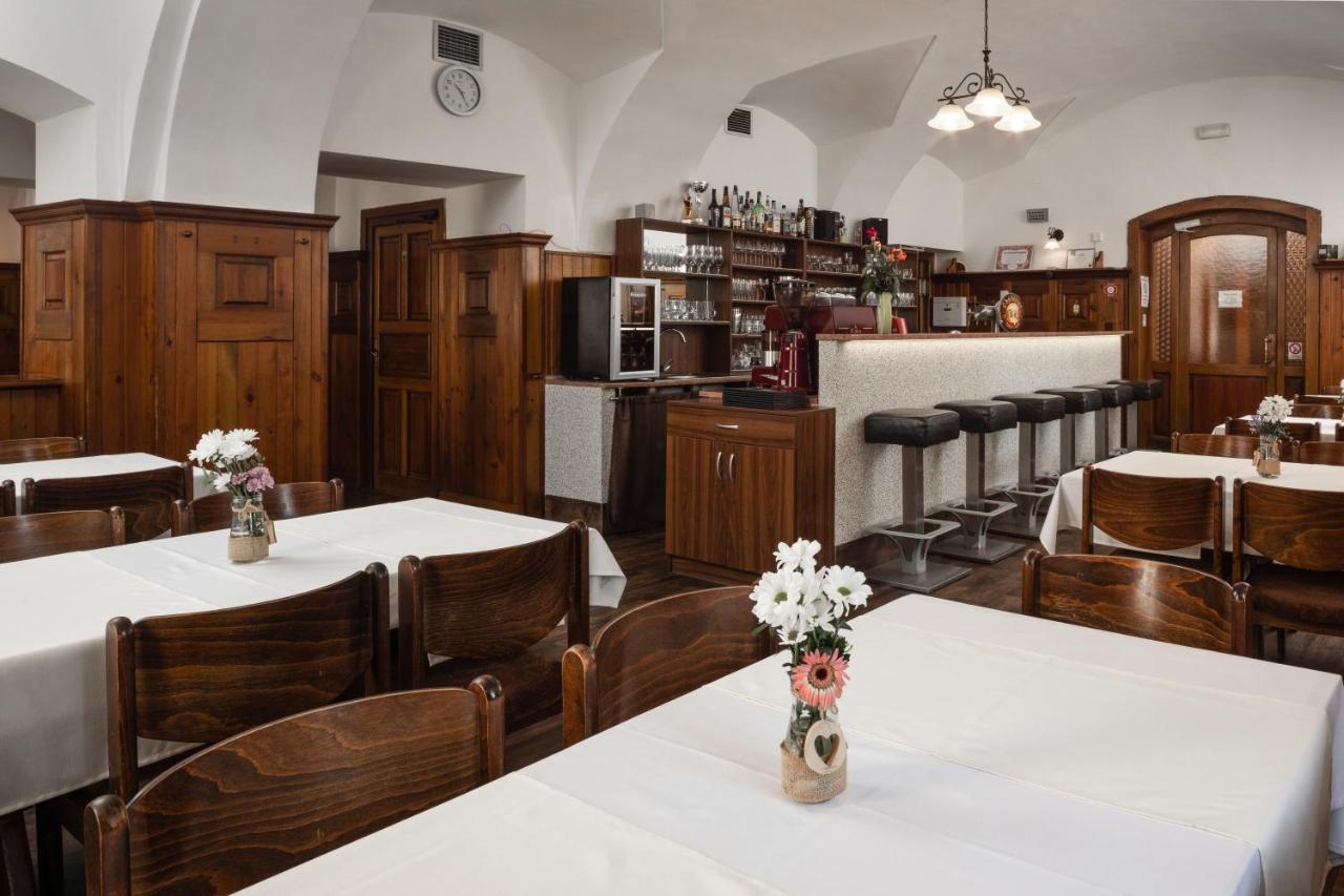 Villa Dino Mariánské Lázně Εξωτερικό φωτογραφία